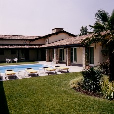 villa con piscina